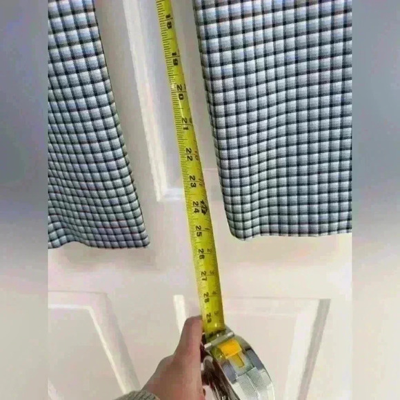 Theory straight leg cropped checkered Corpcore pant mid weight structured size 8 - Picture 5 of 7